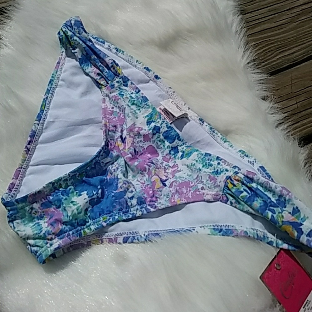 ❗3/$18❗🍁 Candie's med bottom